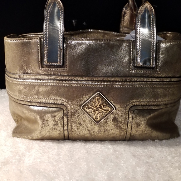 Simply Vera metallic Gold Handbag - Picture 1 of 6